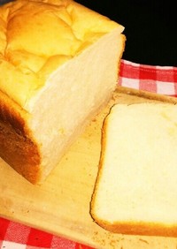 バターの代わりにラードを使った食パン
