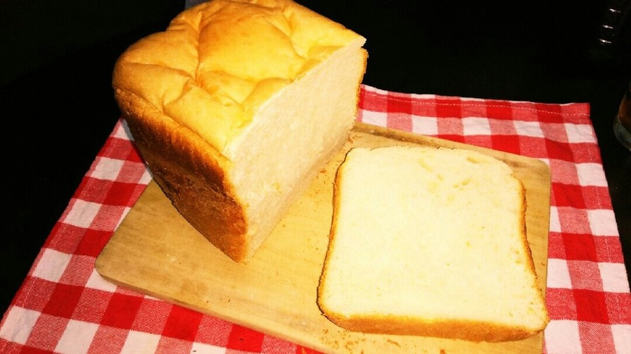 バターの代わりにラードを使った食パンの画像