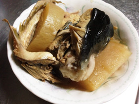 コラーゲンたっぷり鰤大根