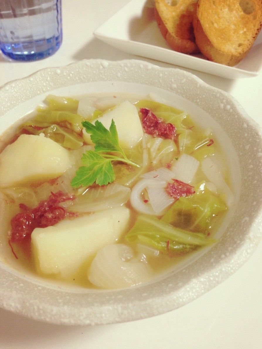 春野菜とコーンビーフのスープの画像