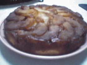 カラメルりんごケーキ