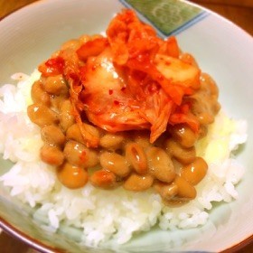 お夜食に☆納豆キムチまろやかご飯