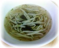 もやしと韓国のりのスープの画像