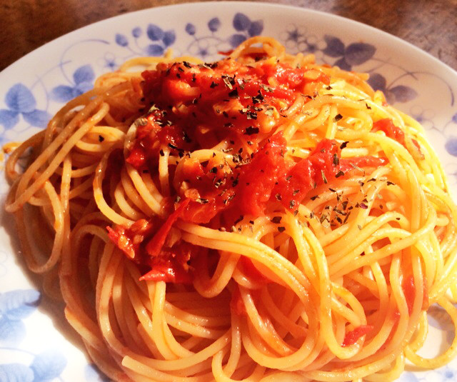 簡単☆トマトのペペロンチーノ風パスタの画像