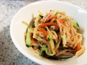 切干し大根の煮物リメイク→サラダ