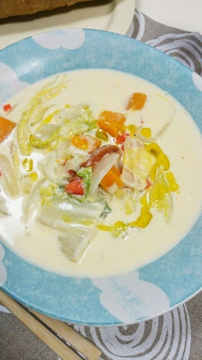 チーズ香る☆白菜のクリームシチューの写真