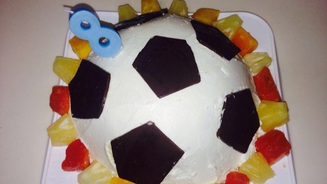 サッカーボールケーキ レシピ 作り方 By Yuriレシピ クックパッド