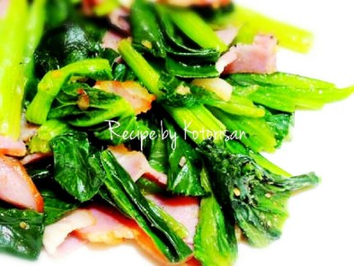 ✽♥ベーコンと小松菜の簡単レンジソテー♥の写真