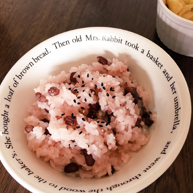 炊飯器で炊く 甘納豆のお赤飯 レシピ 作り方 By Sesame924 クックパッド 簡単おいしいみんなのレシピが354万品