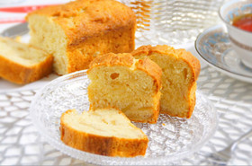 簡単✿混ぜるだけ✿りんごのパウンドケーキ