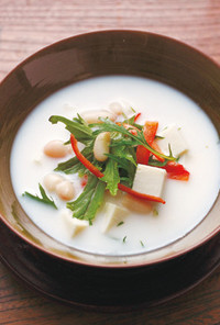 インゲン豆と豆腐のクリームスープ