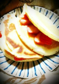 苺のパンケーキ(*´艸`)