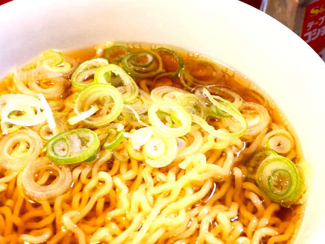 100 醤油 スープ レシピ 食べ物の写真