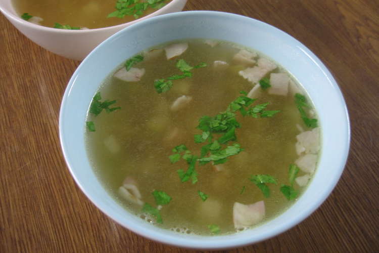 セロリ好きのためのコンソメスープ レシピ 作り方 By 仁コロ クックパッド 簡単おいしいみんなのレシピが374万品