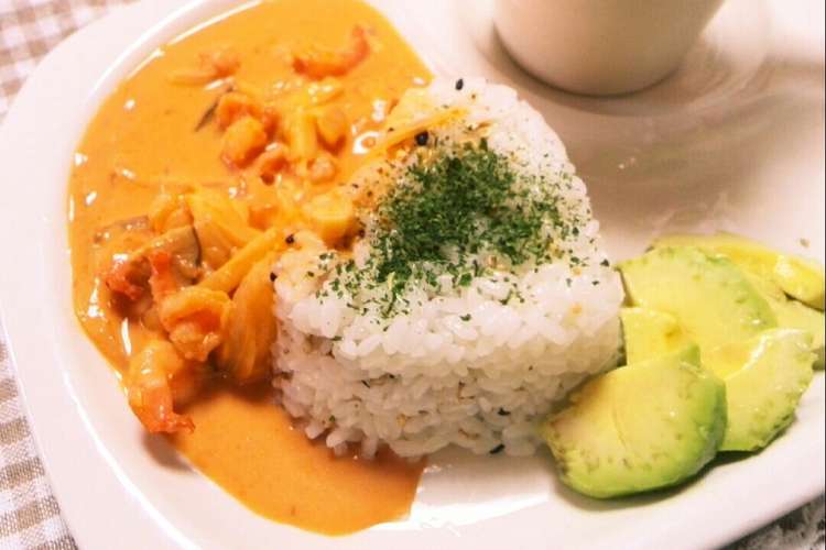 ビスク風ソースで海老アボカドカフェご飯 レシピ 作り方 By 優桜ママ クックパッド