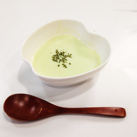 取り分けで離乳食にも。そら豆のポタージュ
