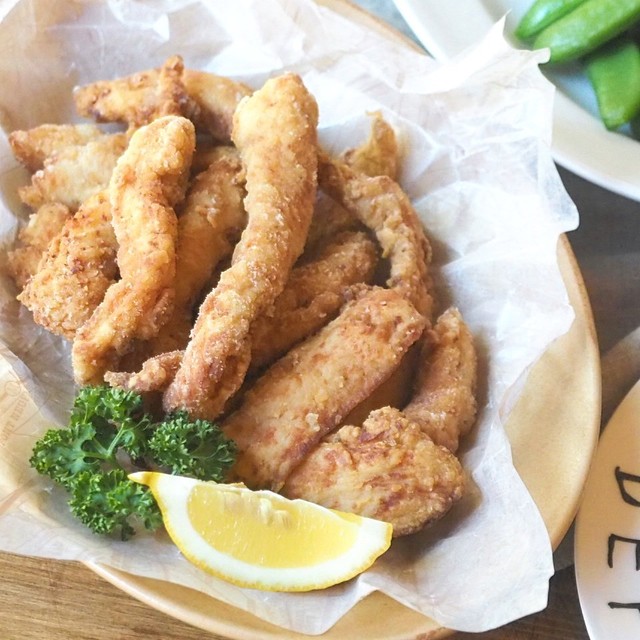 ムネ肉やわらか スティックチキン唐揚げ レシピ 作り方 By Emyo クックパッド 簡単おいしいみんなのレシピが360万品