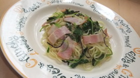 ミツバとベーコンの焼きそば