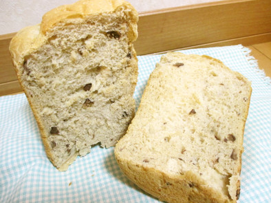 HB早焼き✿はったい粉と甘納豆の食パンの写真
