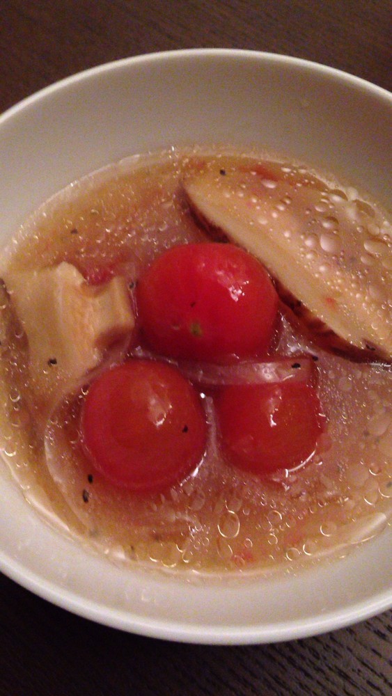 プチトマトのサンラータンスープの画像