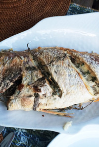 バンコク屋台の味：　魚のグリル