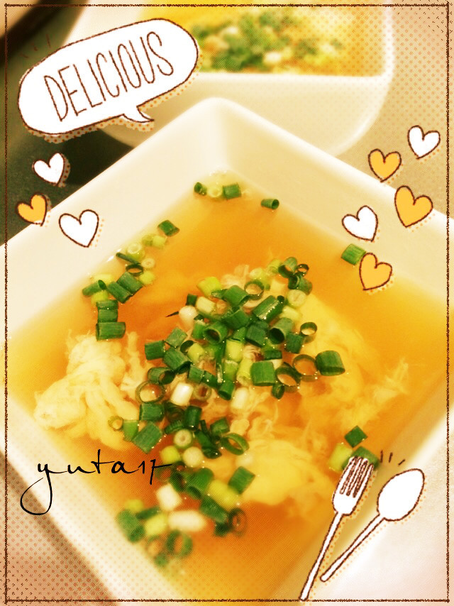 麺つゆで卵スープの画像