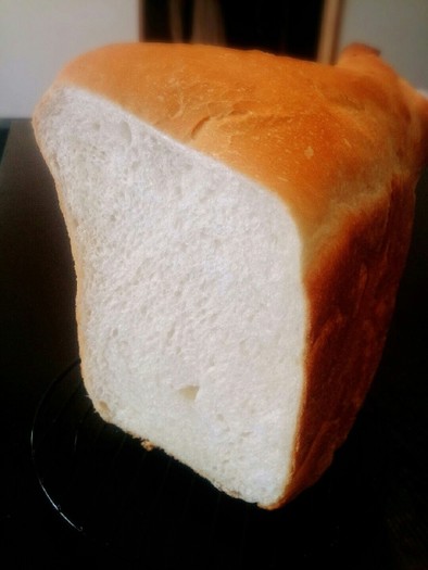 HBで きめ細かなヨーグルト食パン の写真