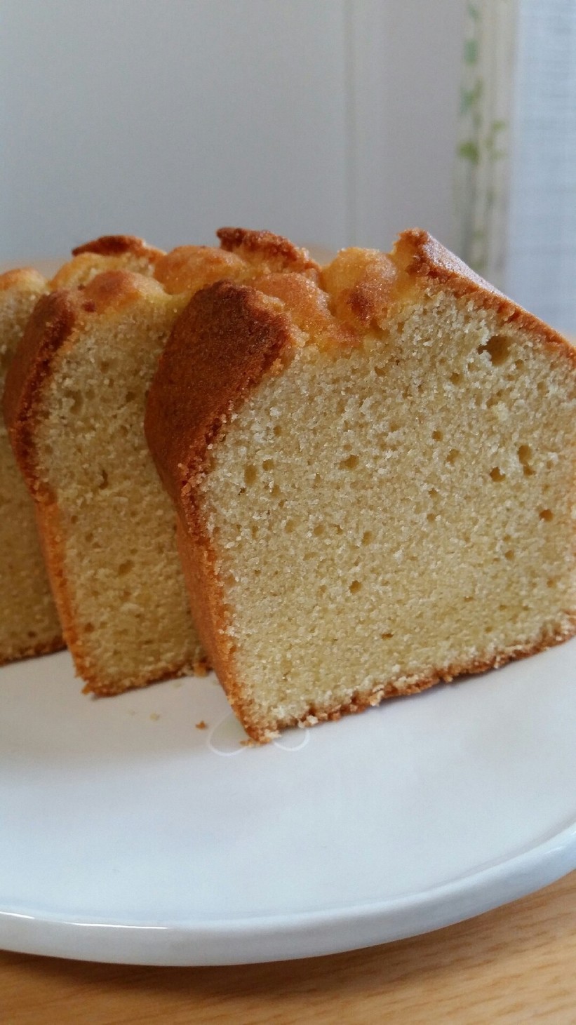 しっとり♪アーモンドパウンドケーキ by ちえろ〜キッチン 【クックパッド】 簡単おいしいみんなのレシピが366万品