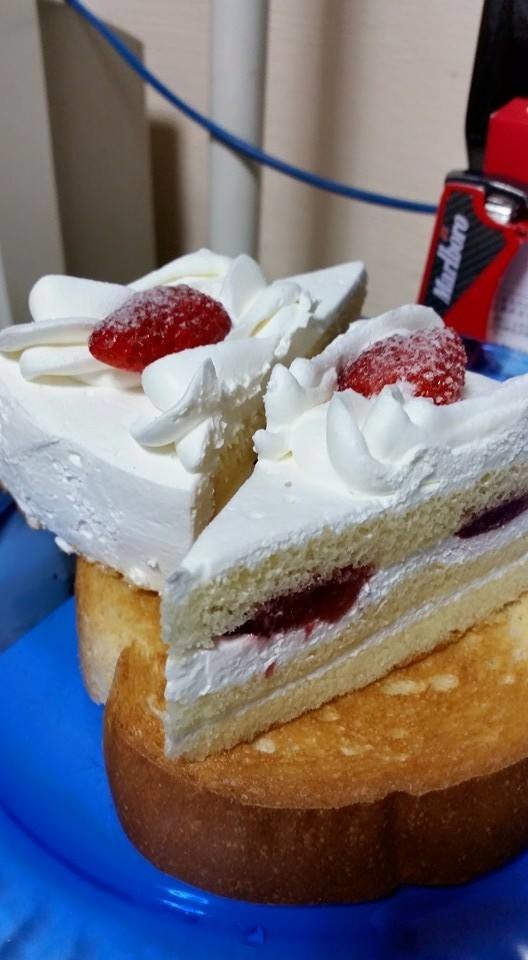 苺のショートケーキトースト！の画像