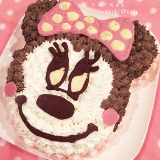 誕生日に ミニーちゃんケーキ レシピ 作り方 By Sachi Cafe クックパッド 簡単おいしいみんなのレシピが350万品