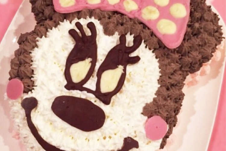 誕生日に ミニーちゃんケーキ レシピ 作り方 By Sachi Cafe クックパッド 簡単おいしいみんなのレシピが350万品