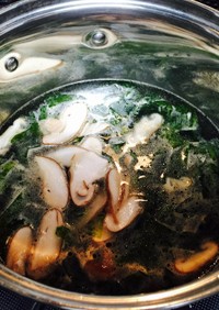 ワカメとレタスの中華スープ