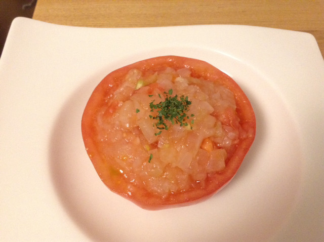 トマト丸ごとサラダの画像