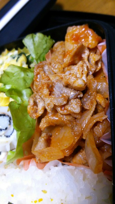 お弁当に☆豚肉玉ねぎケチャップ炒めの写真