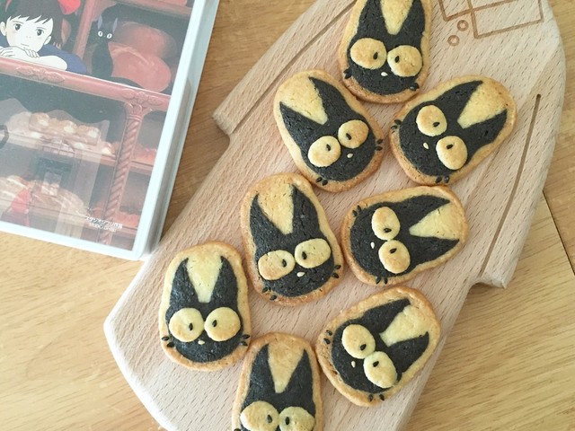 黒猫ジジ アイスボックスクッキー レシピ 作り方 By Umi0407 クックパッド