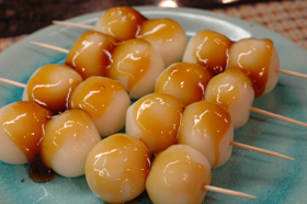 海外でも日本の味 みたらし団子