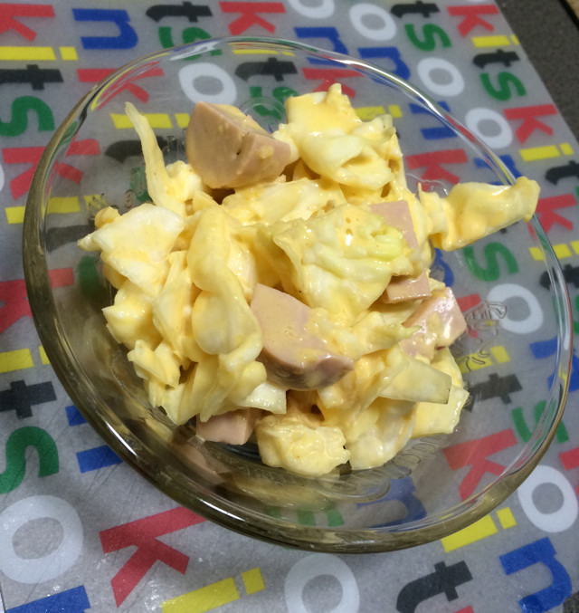 キャベツと半熟ゆで卵サラダ♪の画像