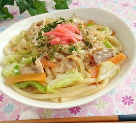 バター醤油焼きうどん
