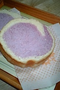 トヨ型★ムラサキ芋パン