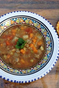 アルジェリアのスープ　ハリラ