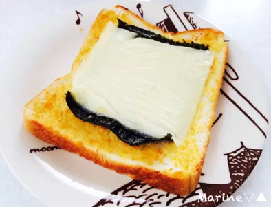 マヨ味噌海苔チーズトーストの写真