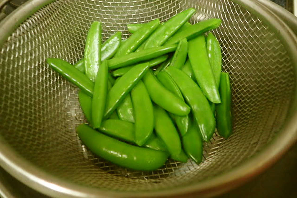 美味しいスナップえんどうの茹で方 レシピ 作り方 By みせす まあさ クックパッド 簡単おいしいみんなのレシピが378万品