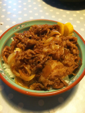 にんにく爆発!!スタミナ豚丼