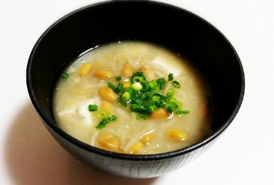 栄養満点！切干大根と納豆の味噌汁の写真
