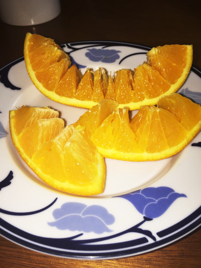 オレンジの切り方☆ 食べやすい！の写真