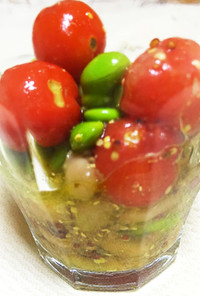 冷凍枝豆とプチトマトで簡単グラスサラダ