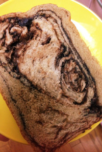 HB コーヒー＆マーブルチョコ食パン