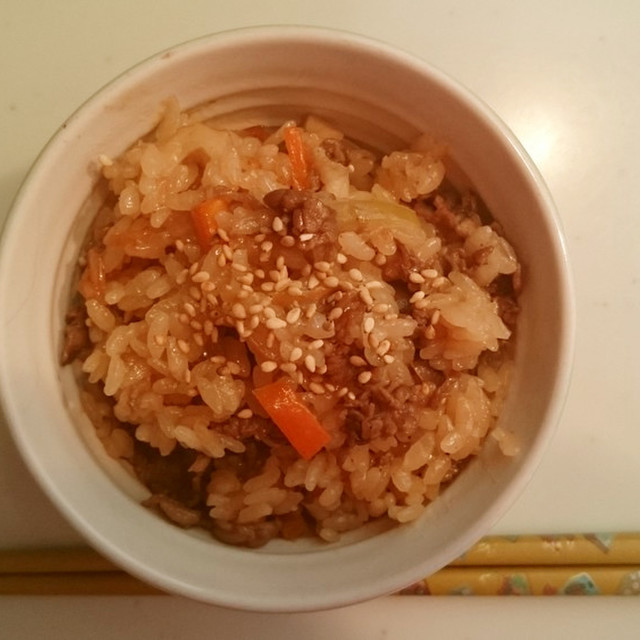 牛肉のすき焼き味炊き込みご飯 レシピ 作り方 By Macreo クックパッド