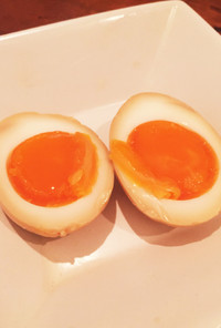半熟トロトロ味付け卵♩ごま油風味
