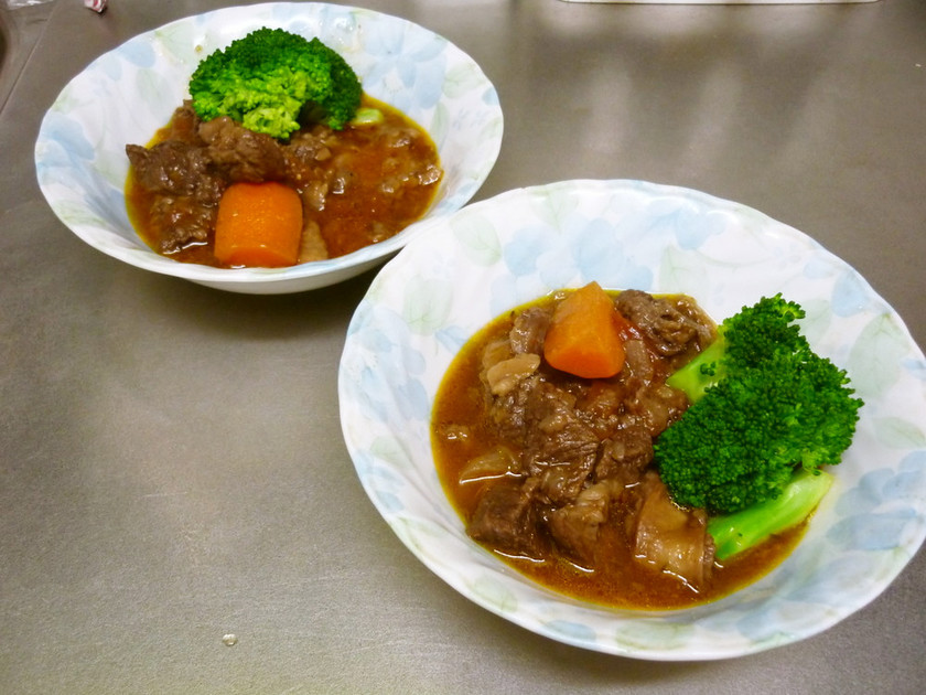 ボリュームたっぷりのショートリブの赤ワイン煮込みレシピ